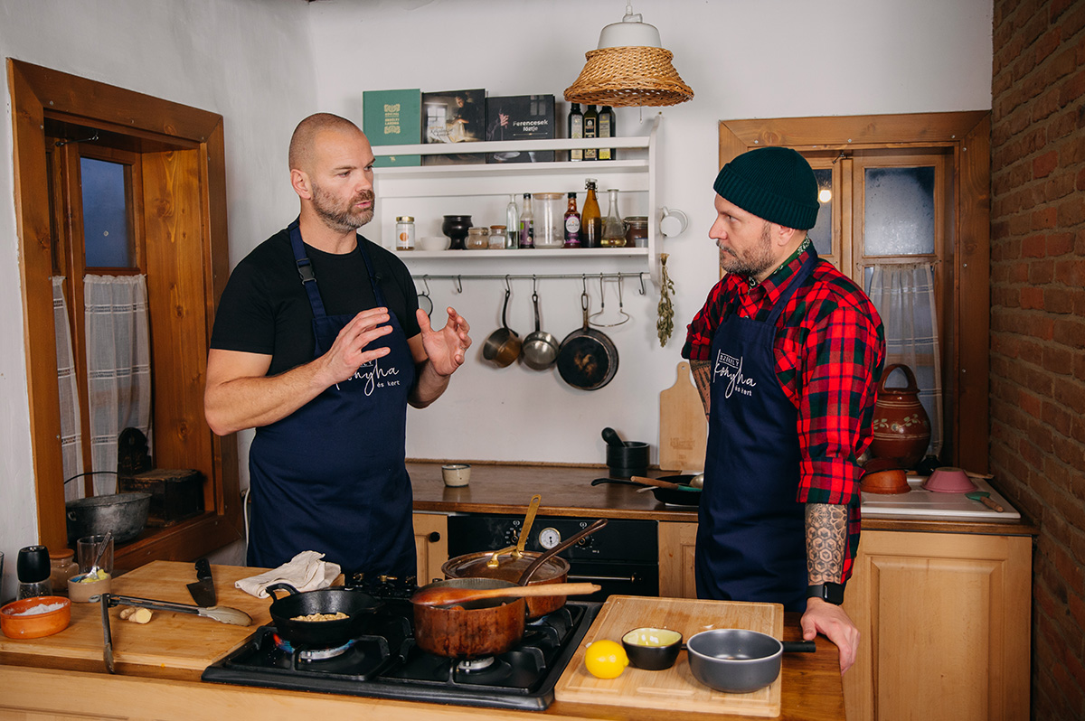 Aszalványokat az asztalra!